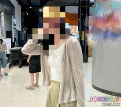  姐姐喝醉被我偷偷的抽插无奈中途姐姐醒来反抗