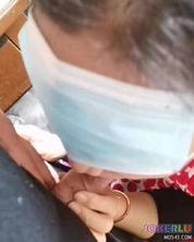  好久不见我妈狠狠操我妈黑丝骚逼