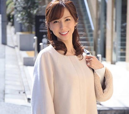 292MY-401结婚十五年孩子已经上初中的美女人妻白石由美因为欲求不满隐瞒老公偷偷出来拍摄